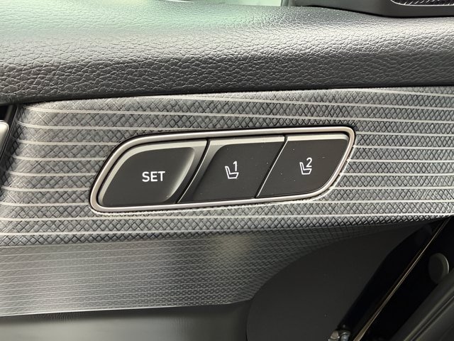 Used 2024 Hyundai Palisade Limited AWD/4WD image 21