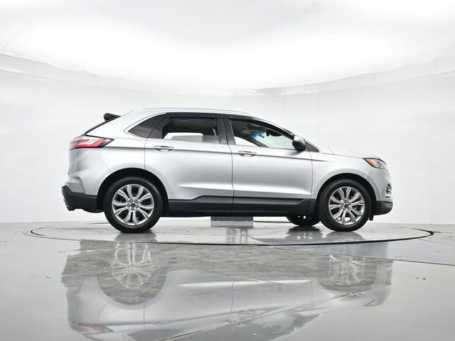 Certified 2019 Ford Edge Titanium image 31