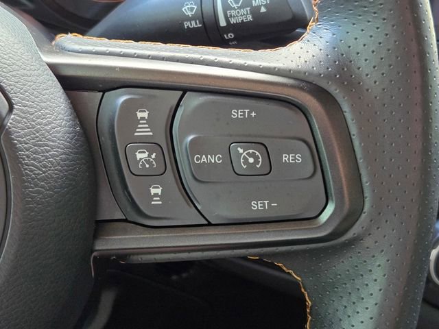 Used 2024 Jeep Gladiator Mojave w/ Convenience Group image 18