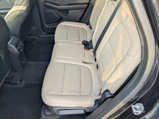 Certified 2022 Ford Escape Titanium w/ Class II Trailer Tow Package image 22