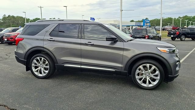 Certified 2021 Ford Explorer Platinum w/ Equipment Group 601A AWD/4WD image 9