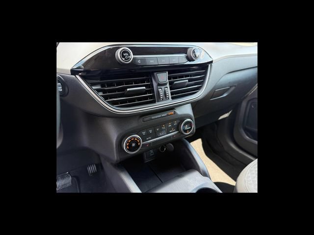 Certified 2020 Ford Escape SE FWD image 21