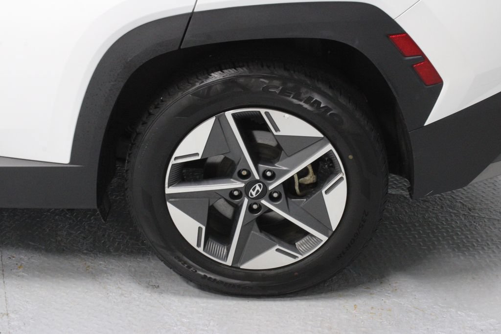 Used 2025 Hyundai Tucson SEL FWD image 15