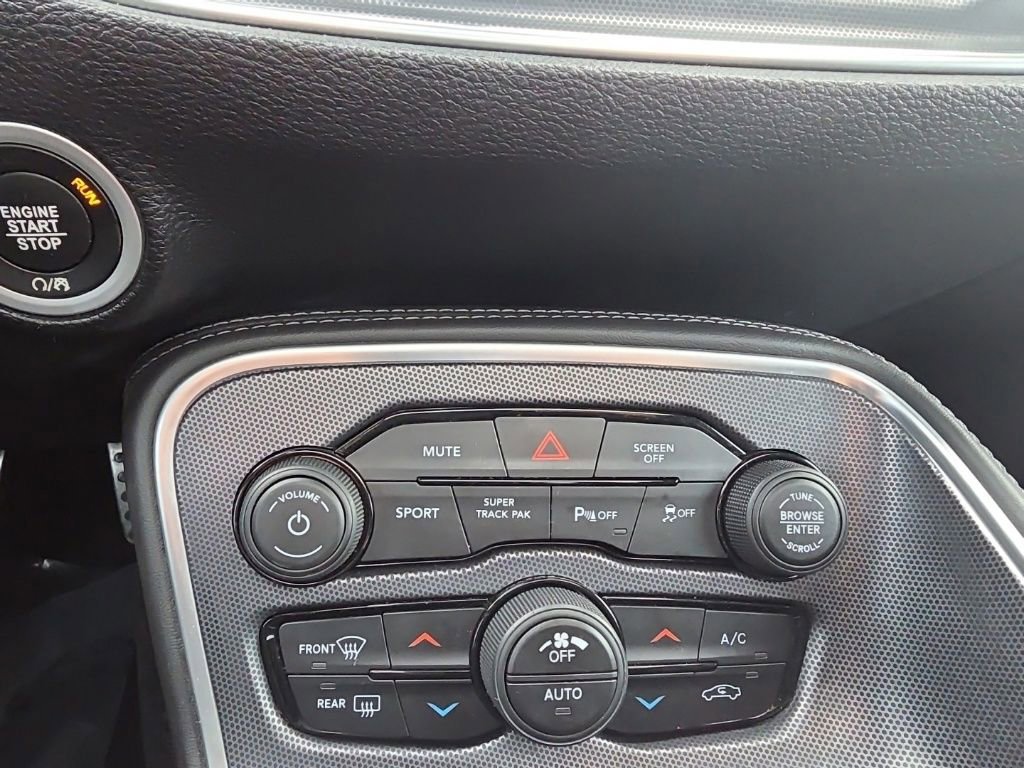 Used 2017 Dodge Challenger T/A image 18
