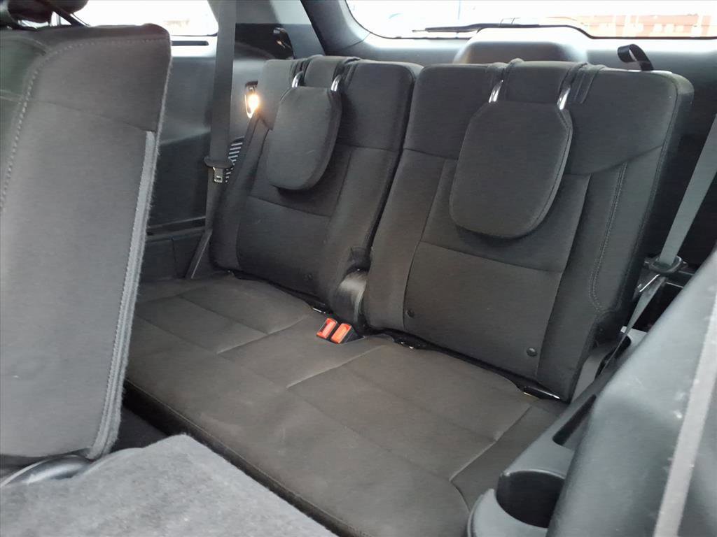 Certified 2023 Ford Explorer XLT w/ Class IV Trailer Tow Package image 11