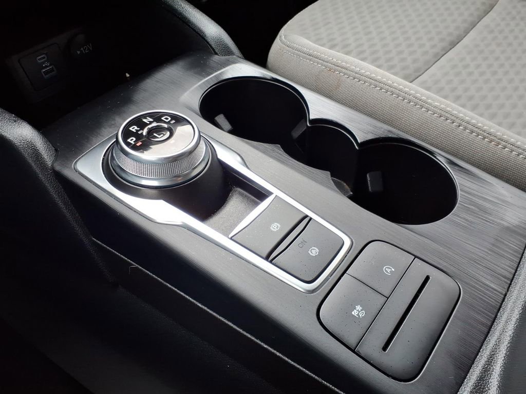 Certified 2022 Ford Escape SE FWD image 20