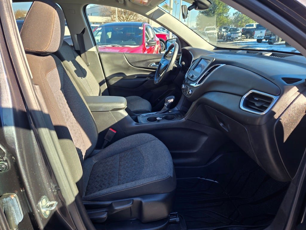Used 2022 Chevrolet Equinox LT image 8