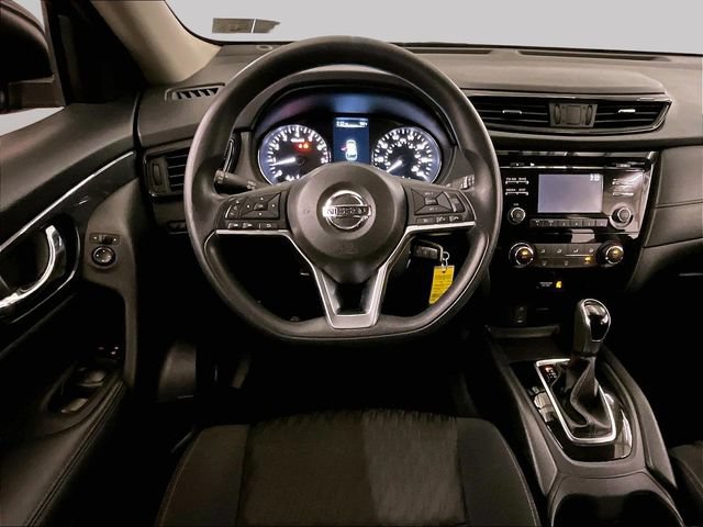 Used 2017 Nissan Rogue S w/ S Appearance Package AWD/4WD image 5