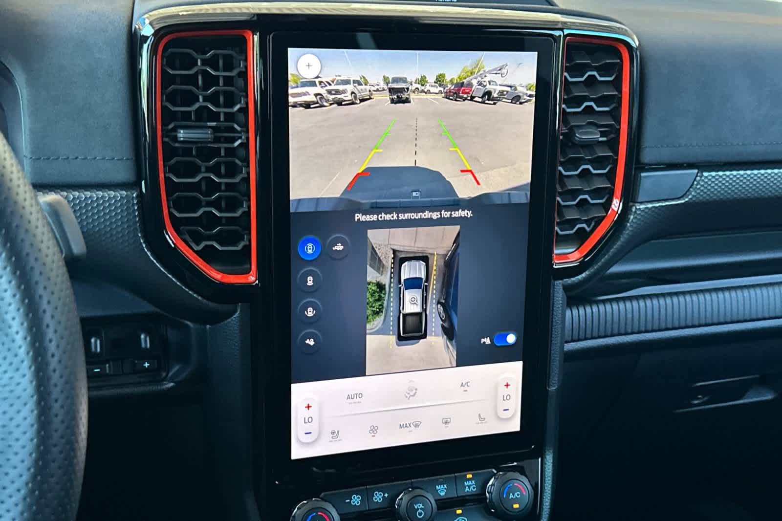 Certified 2025 Ford Ranger Raptor AWD/4WD image 19