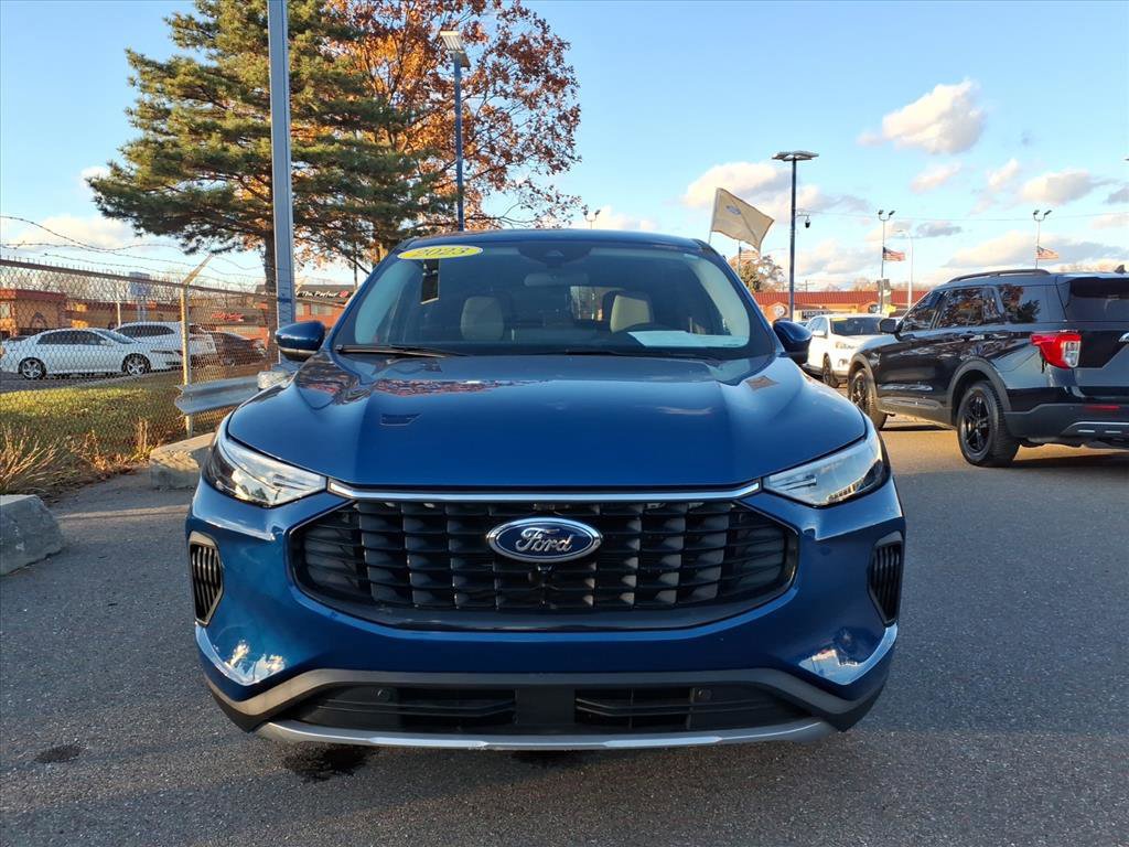 Certified 2023 Ford Escape Active w/ Tech Pack #2 image 9