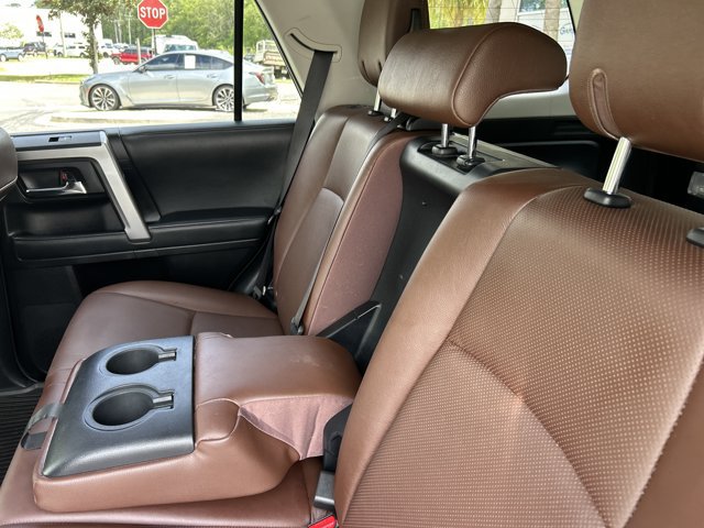 Used 2021 Toyota 4Runner Limited AWD/4WD image 26