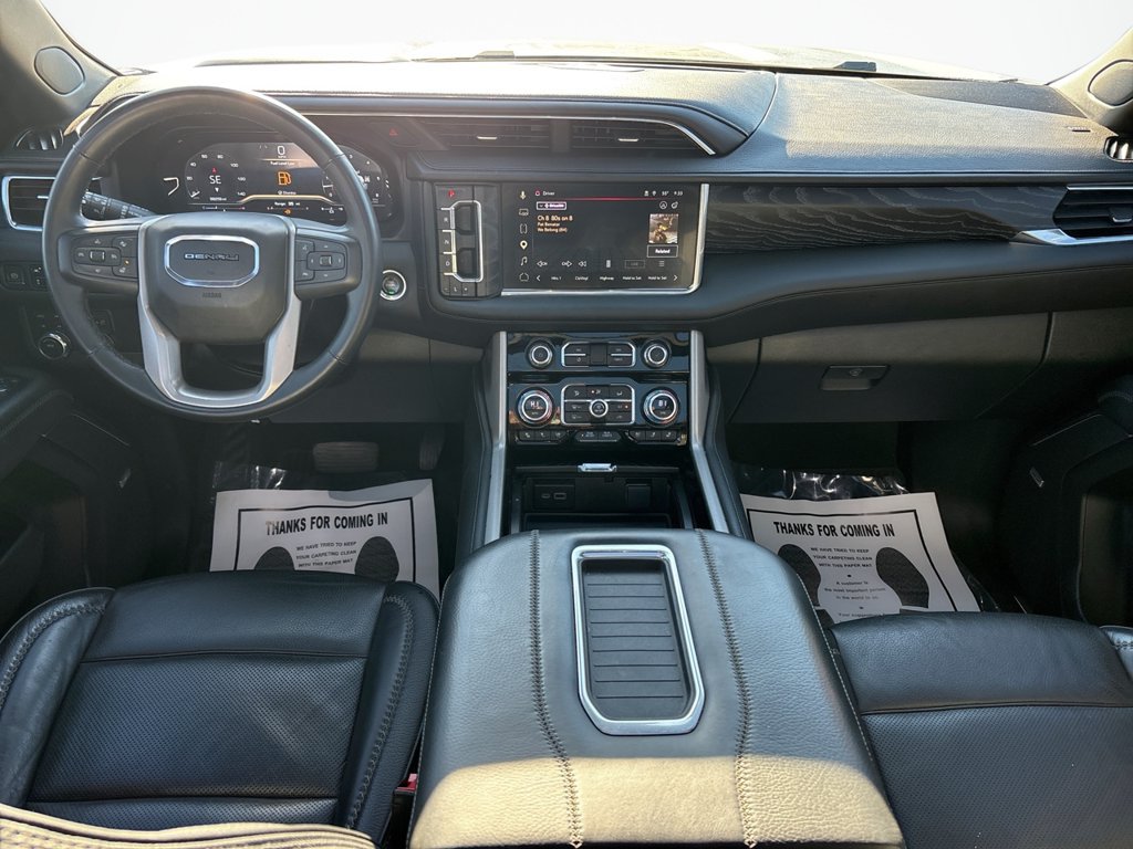 Used 2023 GMC Yukon XL Denali AWD/4WD image 21