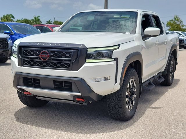 Used 2024 Nissan Frontier PRO-4X w/ Technology Package AWD/4WD image 4