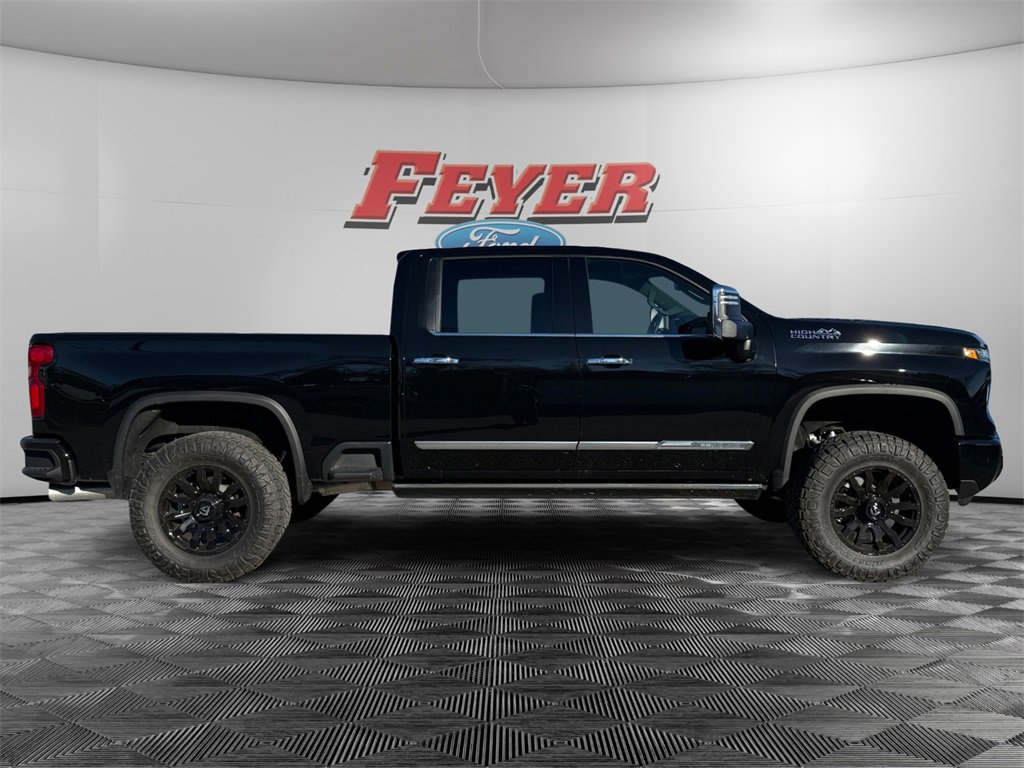 Used 2024 Chevrolet Silverado 2500 High Country image 6