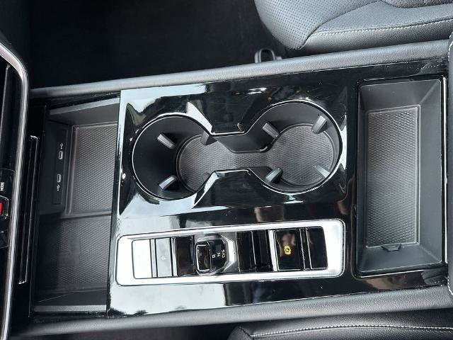 Used 2024 Volkswagen Atlas SE image 20