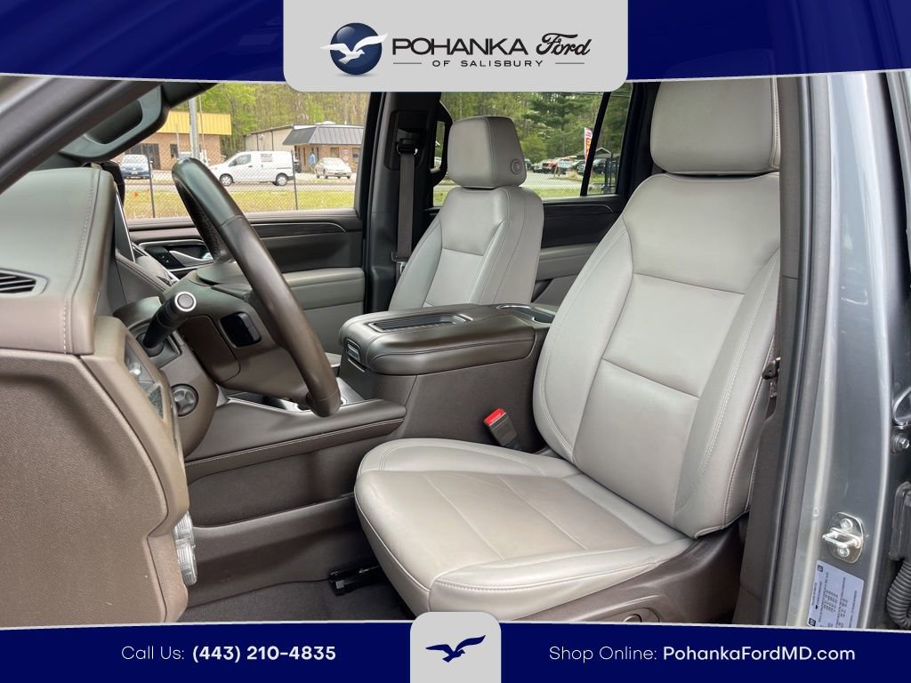 Used 2022 Chevrolet Suburban LT w/ Luxury Package image 20