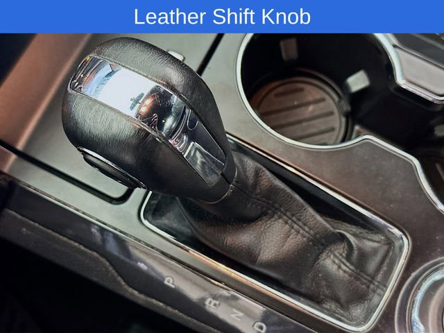 Certified 2019 Ford Explorer XLT w/ Equipment Group 201A AWD/4WD image 17