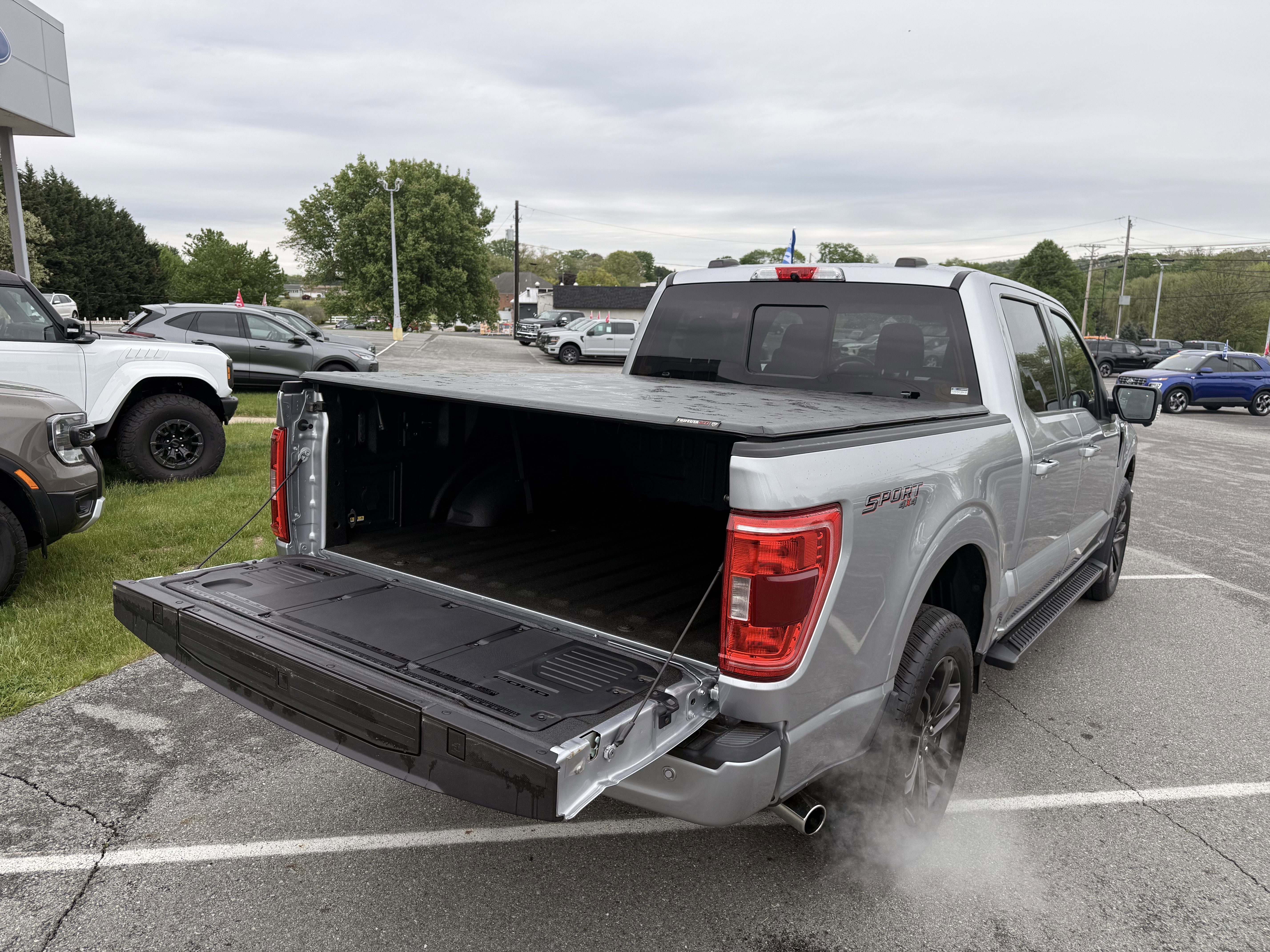 Certified 2022 Ford F150 XLT w/ Equipment Group 302A High AWD/4WD image 41