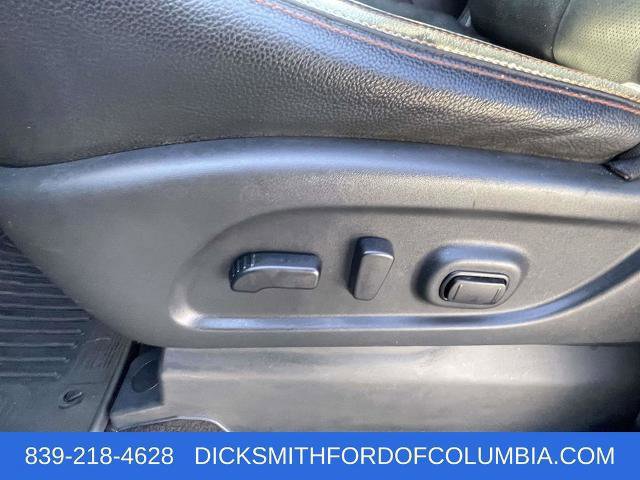 Used 2020 Nissan Titan PRO-4X w/ Pro-4x Convenience Package image 14