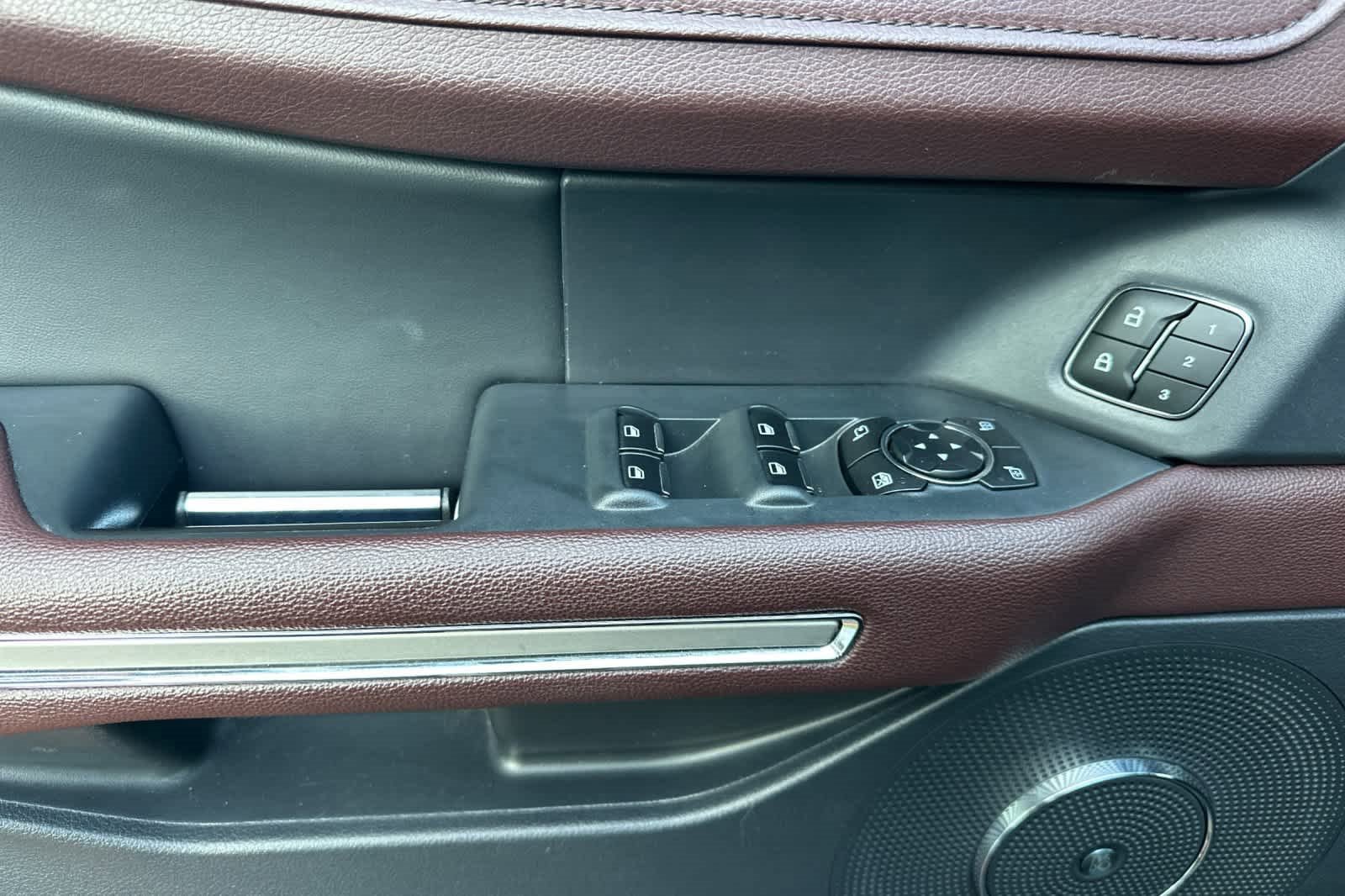 Certified 2024 Ford Expedition Limited image 13