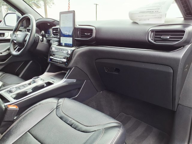 Certified 2020 Ford Explorer ST w/ ST Street Pack image 10