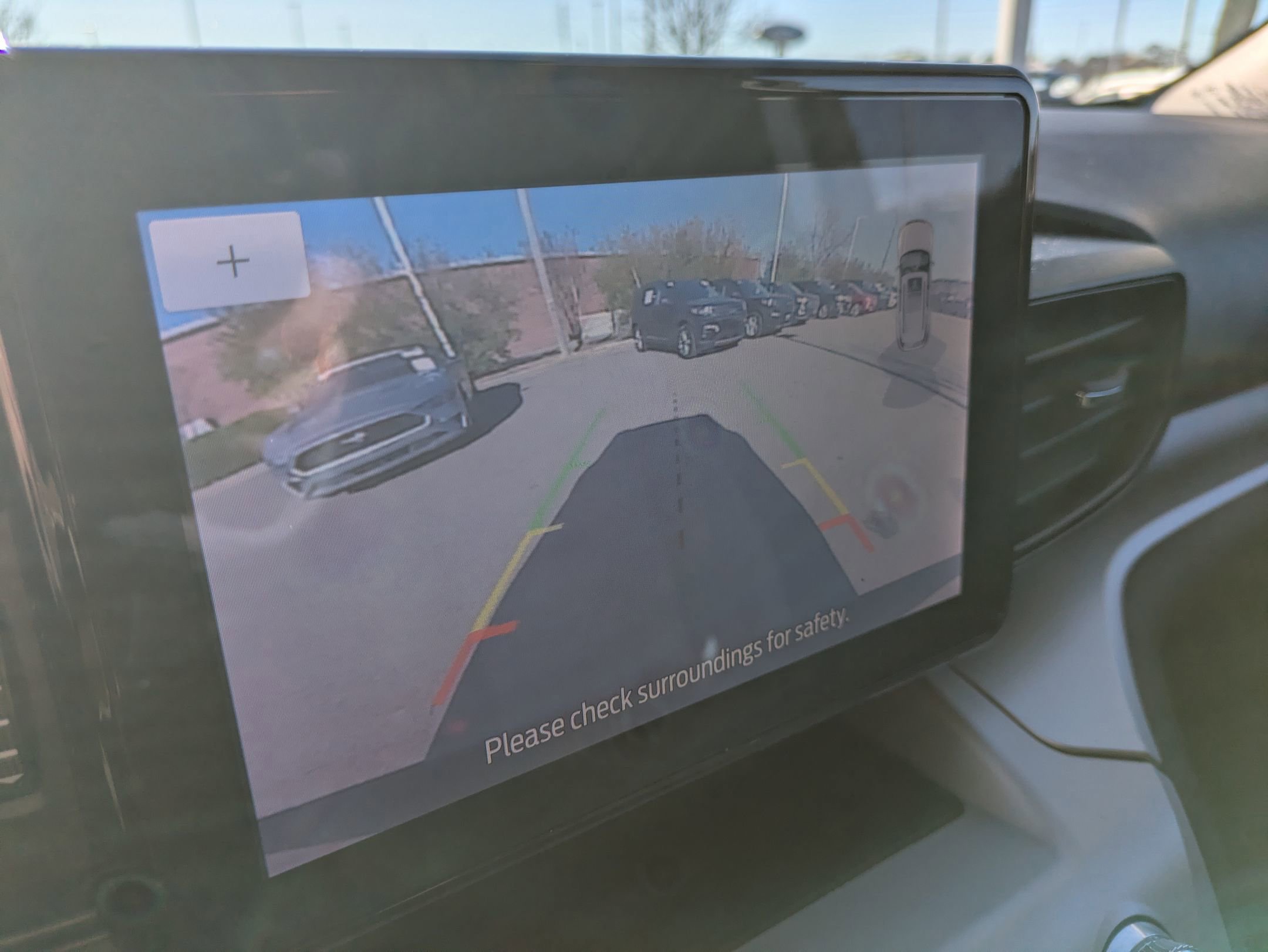 Certified 2020 Ford Explorer XLT w/ Comfort Package image 24