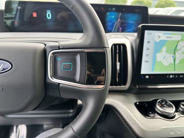 Certified 2025 Ford Expedition Max Active AWD/4WD image 28