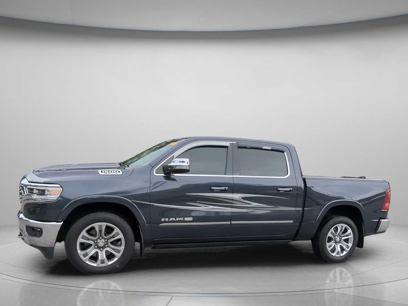 Used 2019 RAM 1500 Limited RWD image 12
