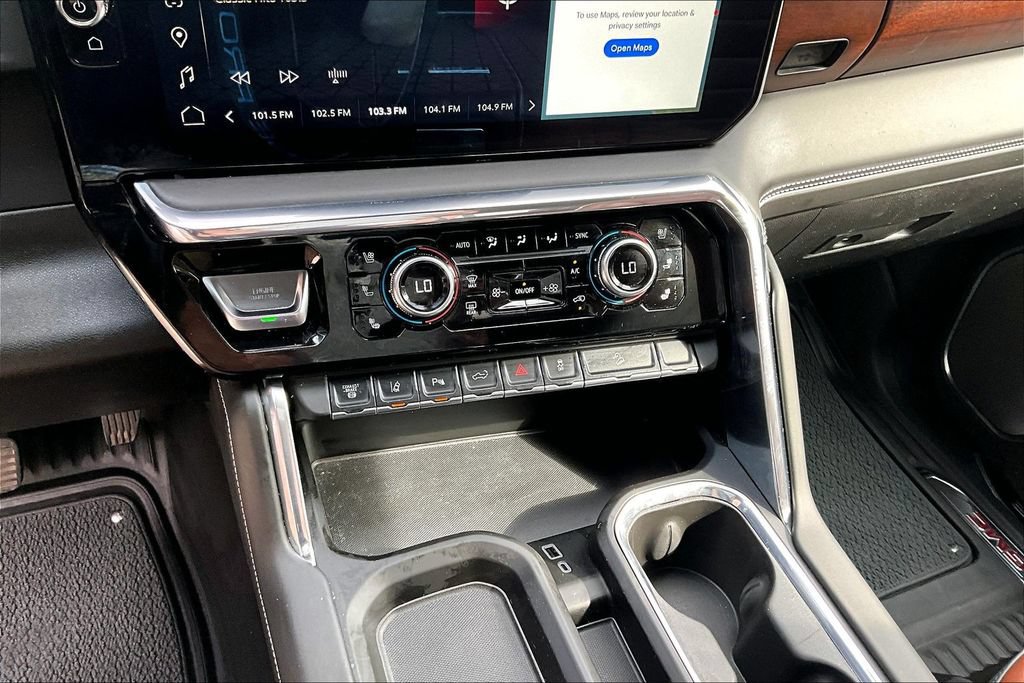 Used 2024 GMC Sierra 2500 Denali Ultimate AWD/4WD image 25