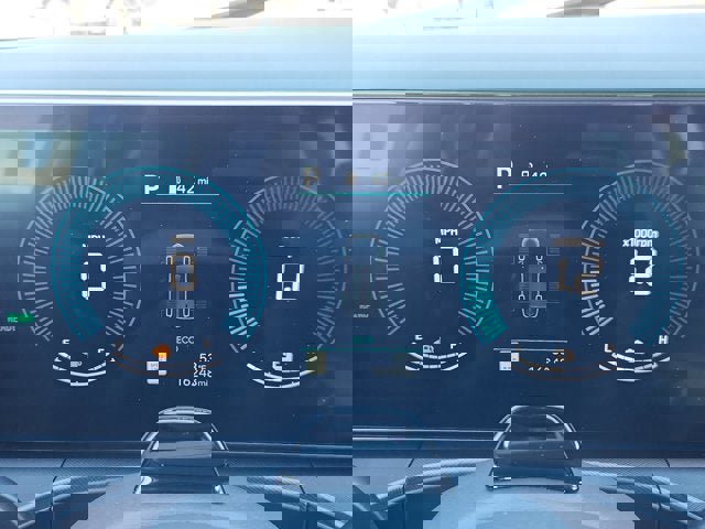 Used 2025 Hyundai Santa Fe SEL image 17