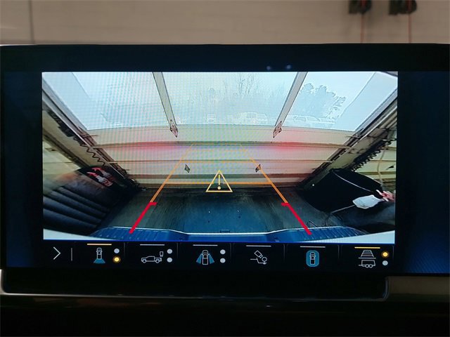 Used 2024 Chevrolet Silverado 3500 High Country w/ Technology Package image 23