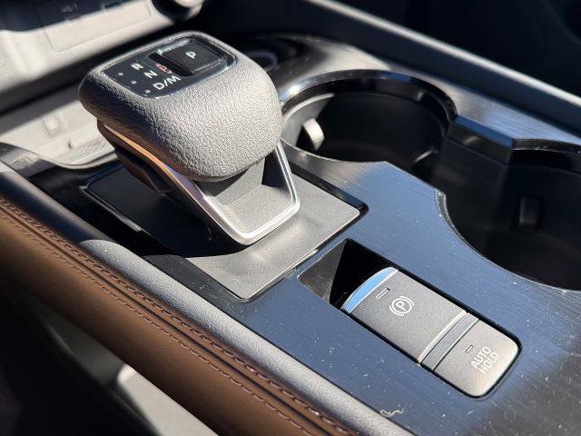 Used 2023 Nissan Rogue Platinum w/ Platinum Premium Package AWD/4WD image 19
