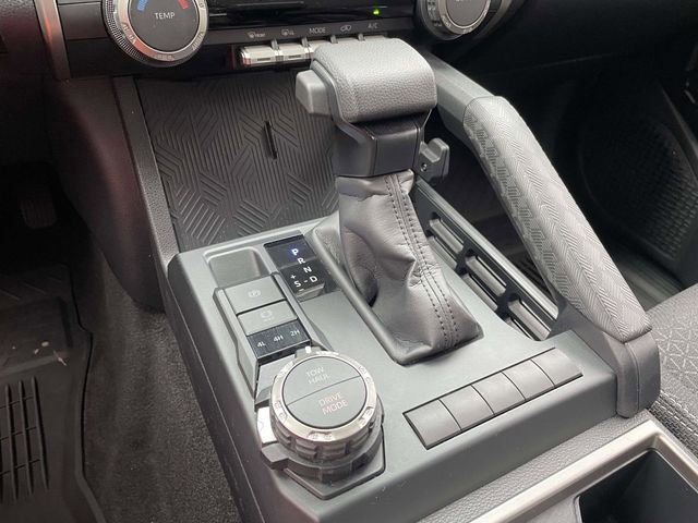 Used 2025 Toyota 4Runner SR5 image 18