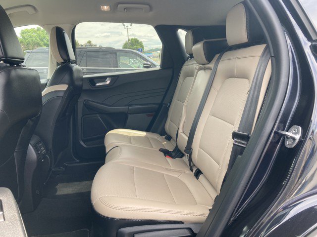 Certified 2021 Ford Escape SEL AWD/4WD image 27