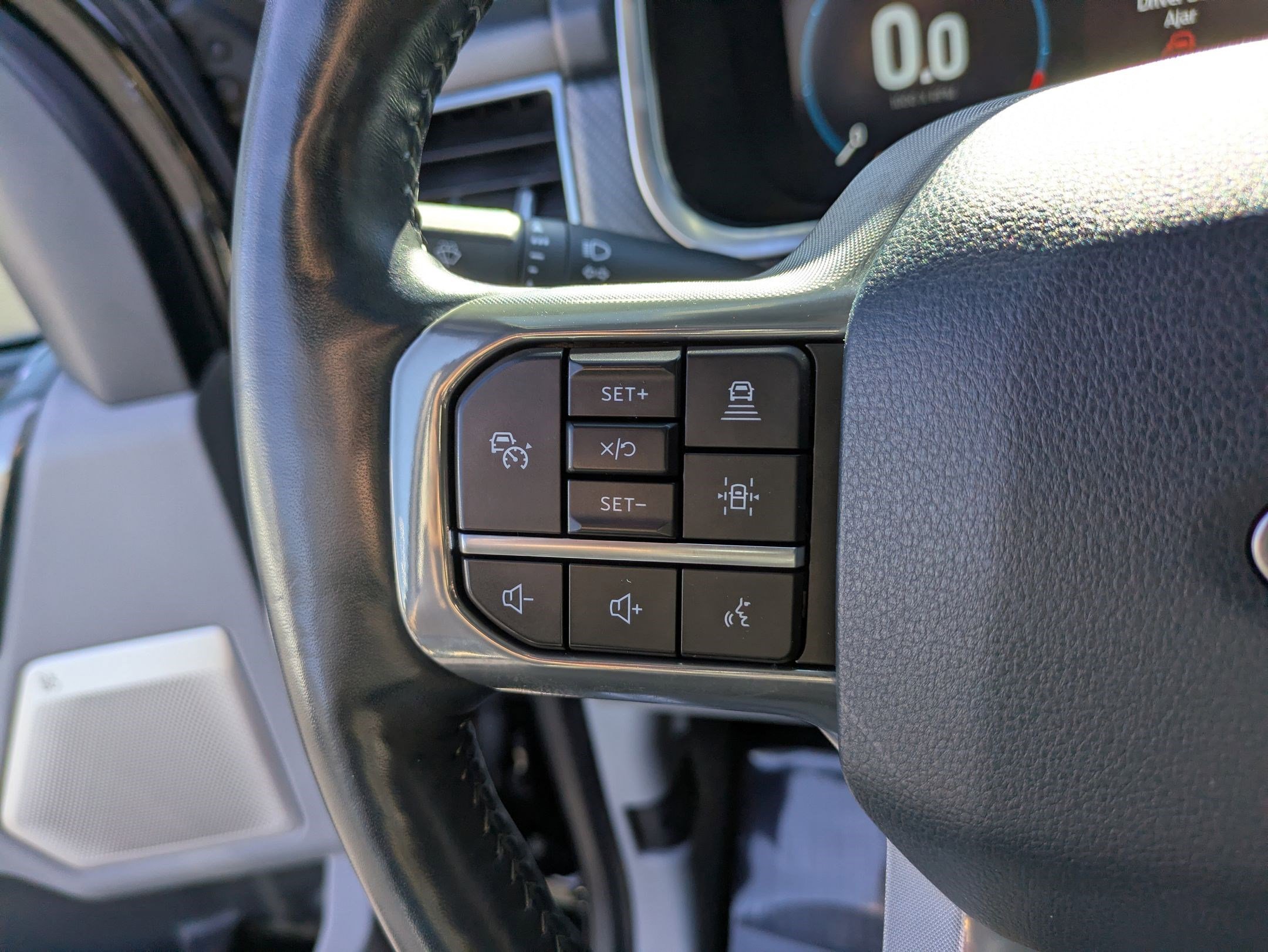 Certified 2022 Ford F150 Limited AWD/4WD image 19