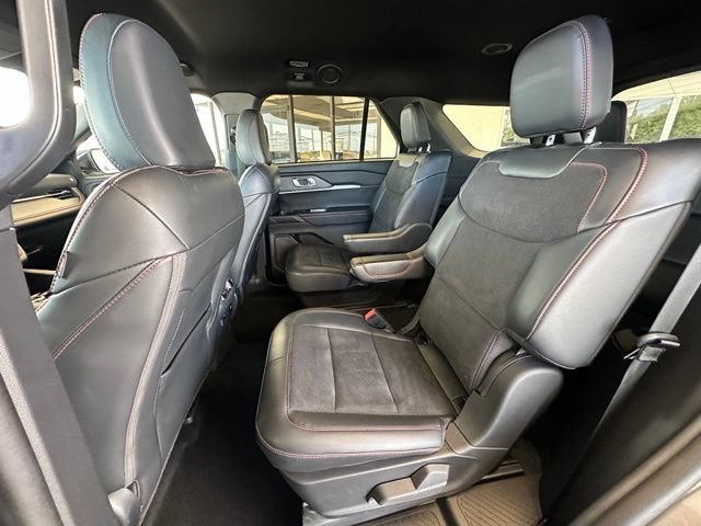 Certified 2025 Ford Explorer ST AWD/4WD image 20