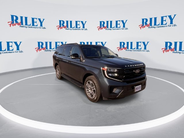 Certified 2025 Ford Expedition Max Active AWD/4WD image 2