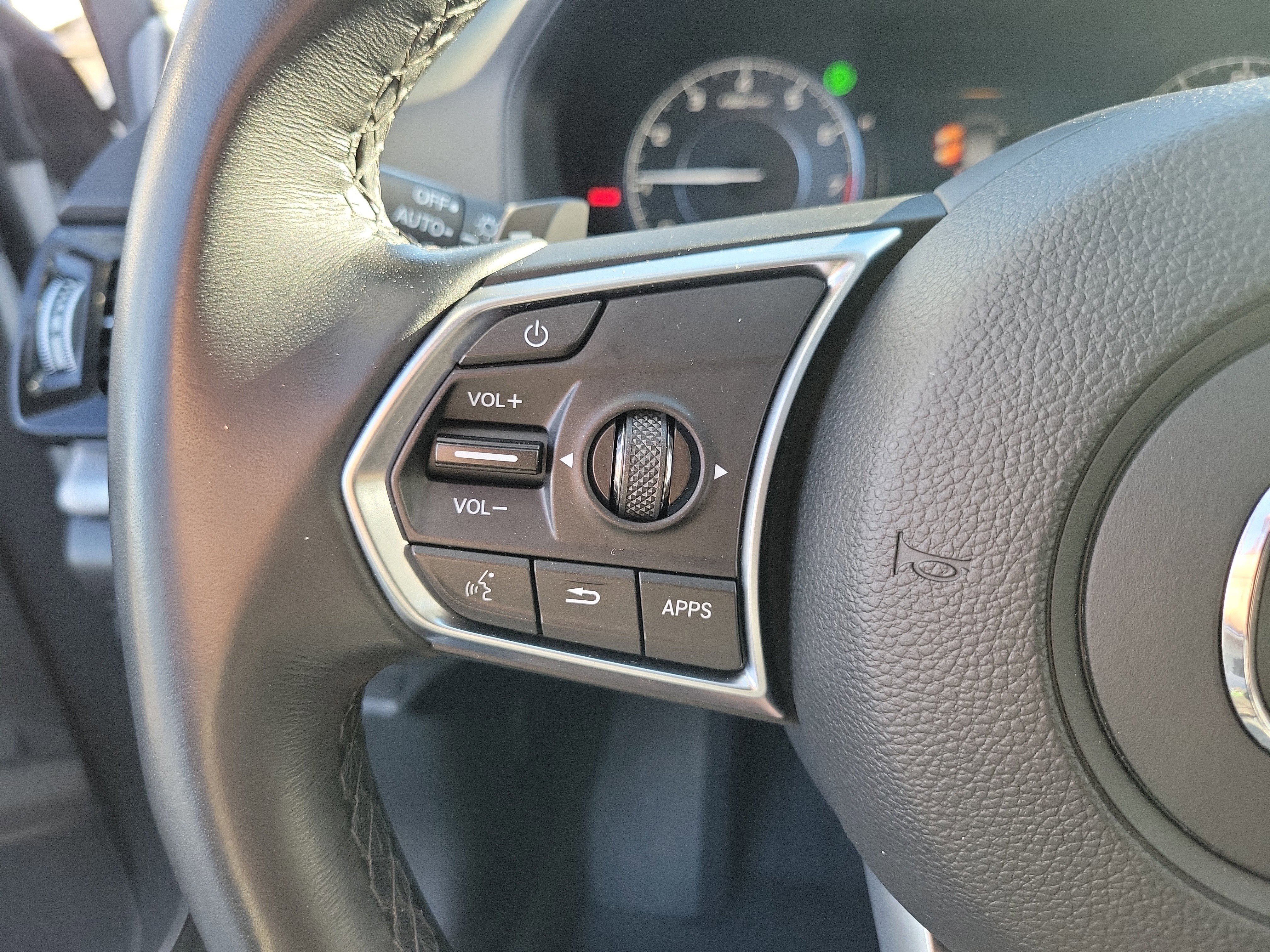 Used 2022 Acura RDX FWD w/ Technology Package image 6