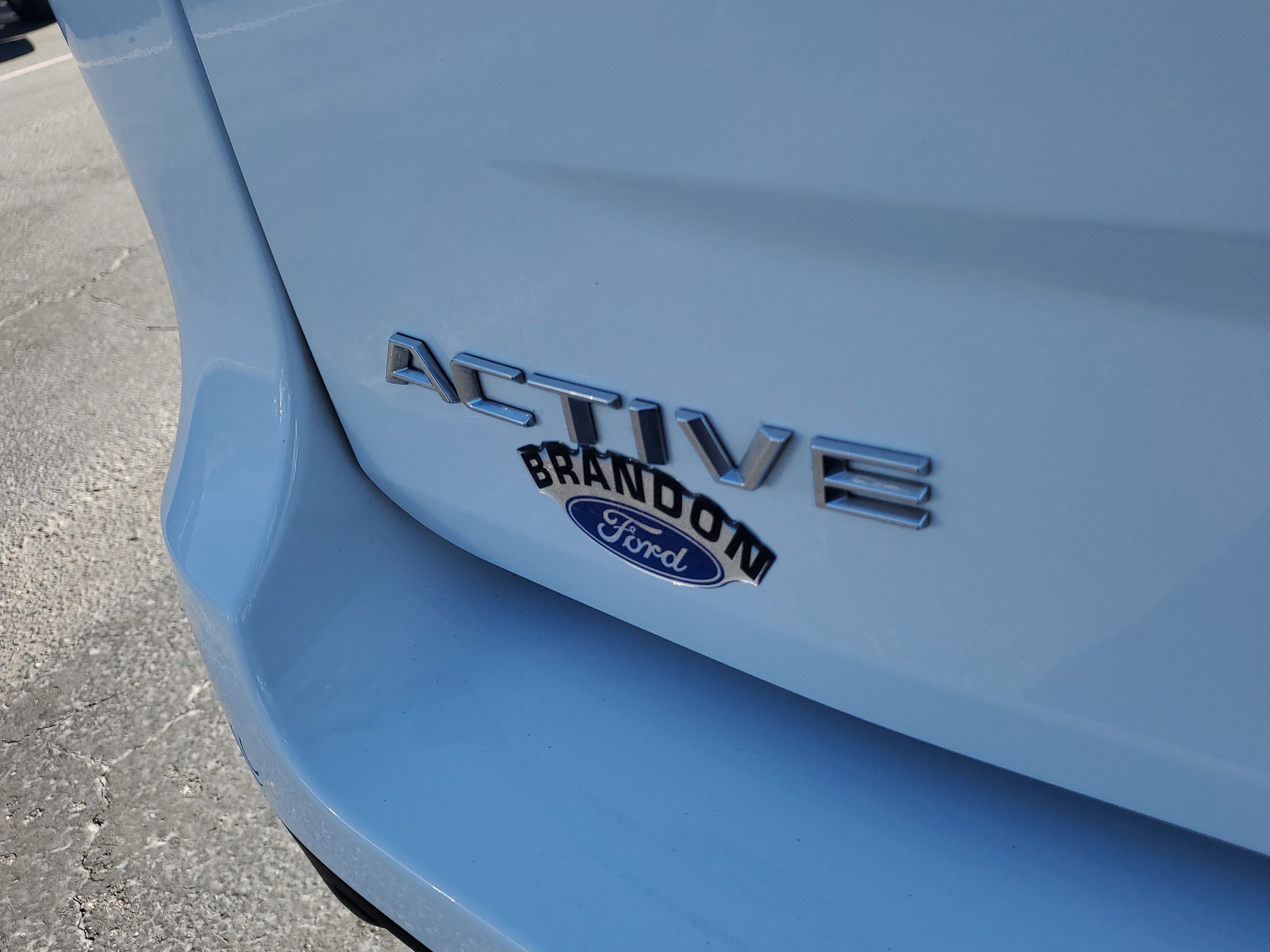 Certified 2025 Ford Expedition Active image 9