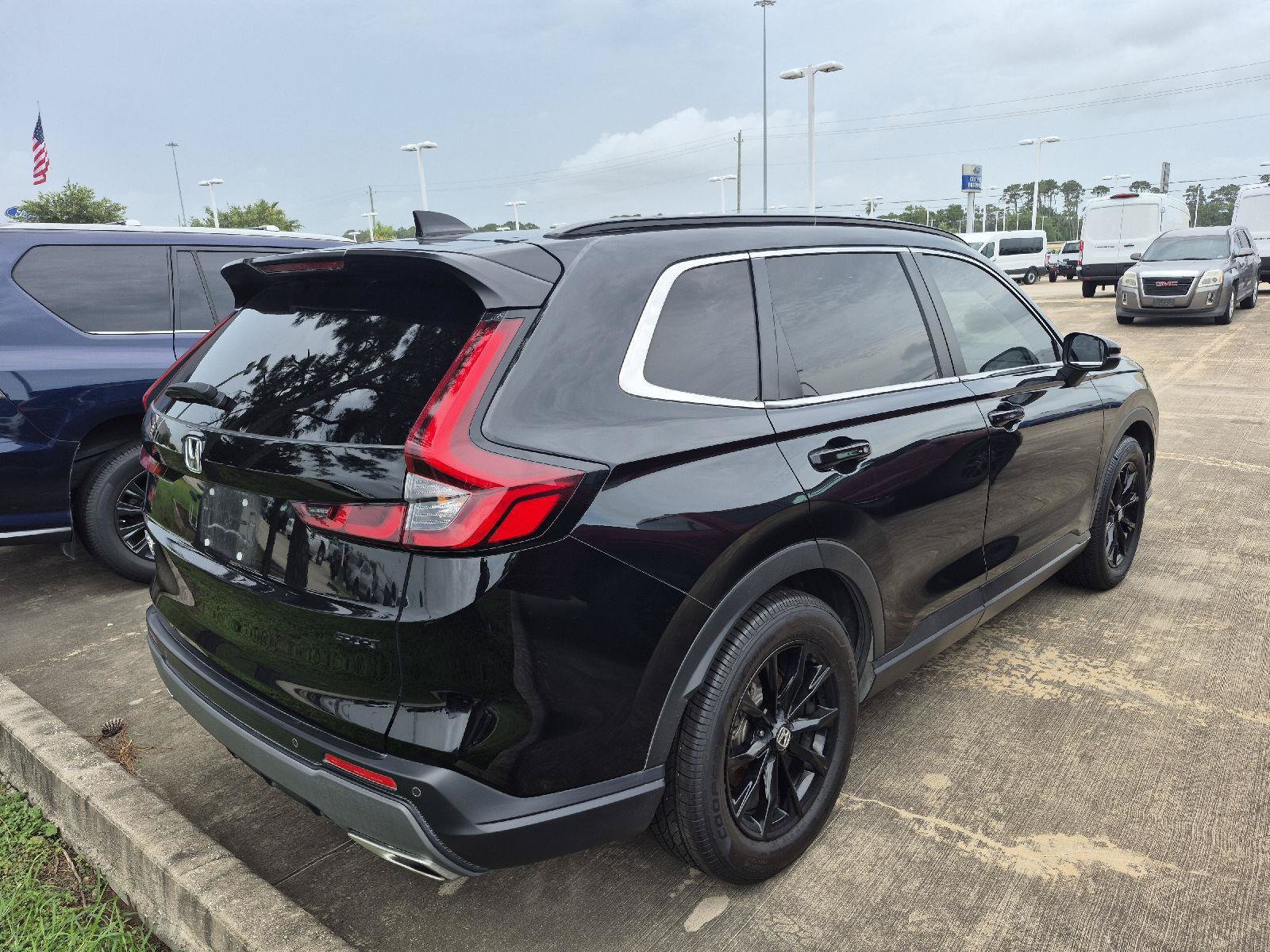Used 2024 Honda CR-V Sport-L image 3