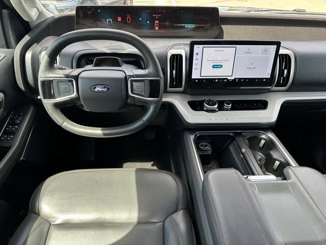 Certified 2025 Ford Expedition Active AWD/4WD image 21