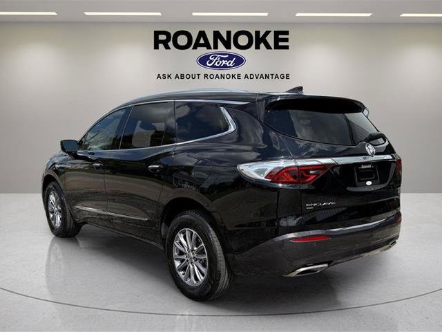 Used 2023 Buick Enclave Essence AWD/4WD image 14