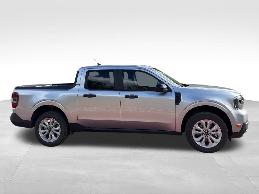 Certified 2023 Ford Maverick XLT w/ Equipment Group 300A Standard AWD/4WD image 10