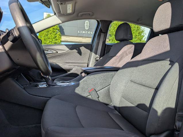 Used 2025 Chevrolet Malibu LT FWD image 13