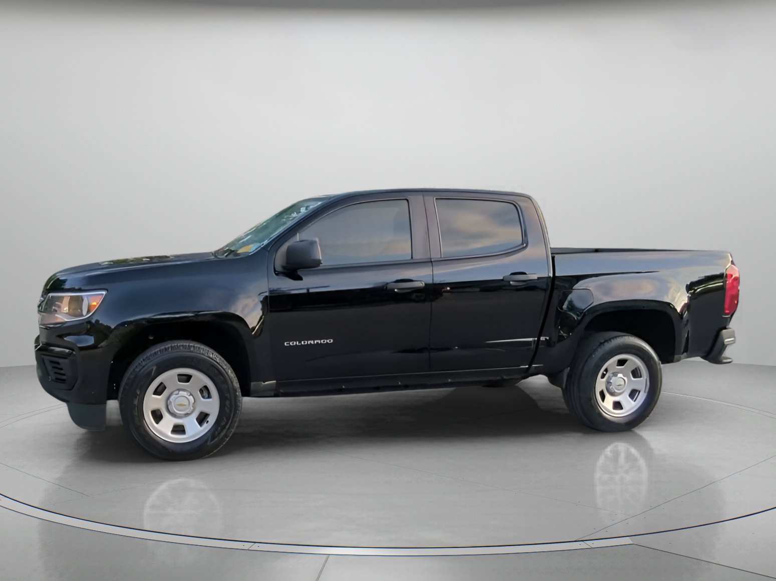 Used 2022 Chevrolet Colorado W/T w/ WT Convenience Package RWD image 15