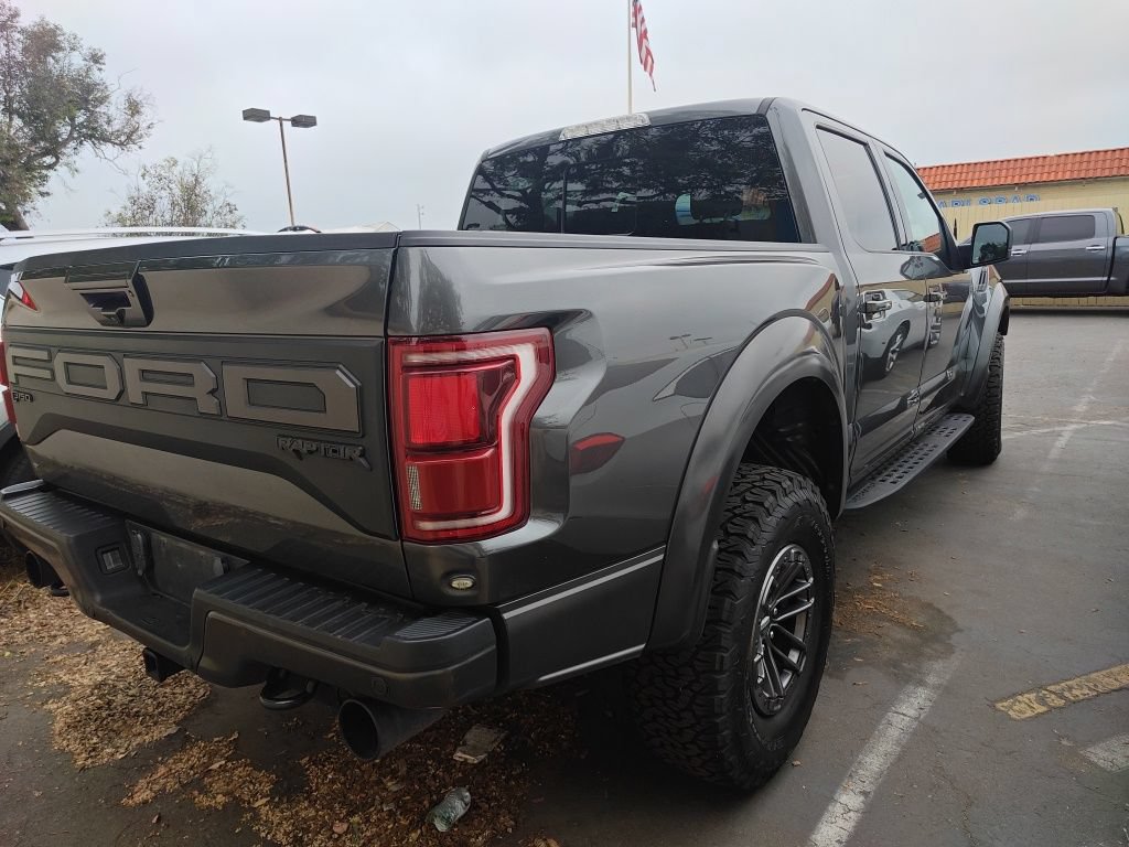 Certified 2020 Ford F150 Raptor w/ Equipment Group 802A Luxury AWD/4WD image 3