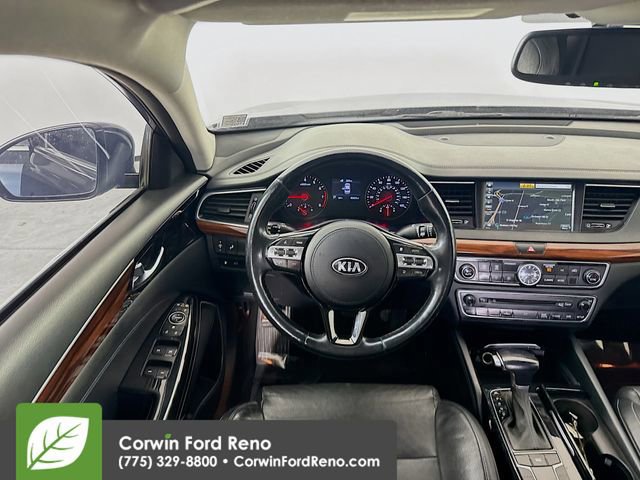 Used 2017 Kia Cadenza Premium w/ Luxury Package image 23