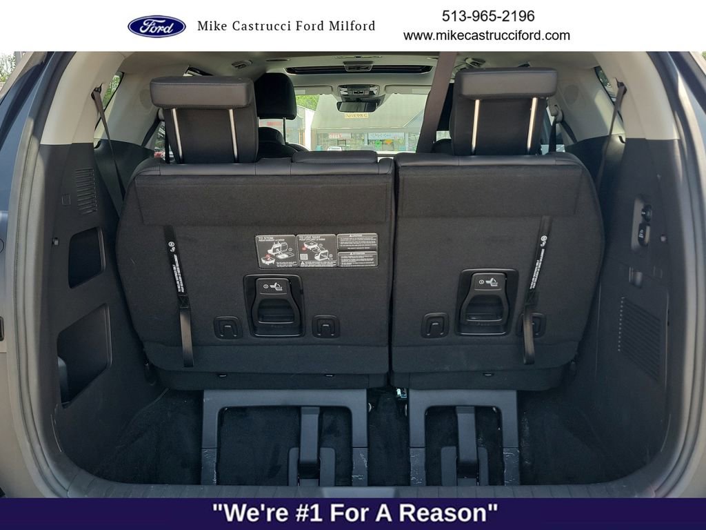 Used 2026 Kia Carnival SX w/ SX Dark Edition Package FWD image 30