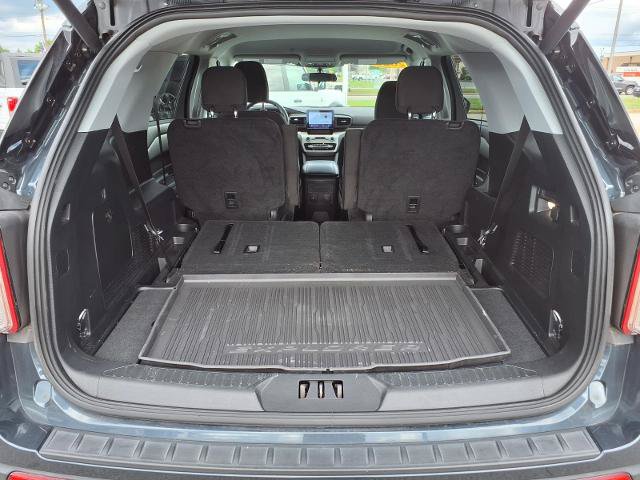 Certified 2023 Ford Explorer XLT RWD image 19