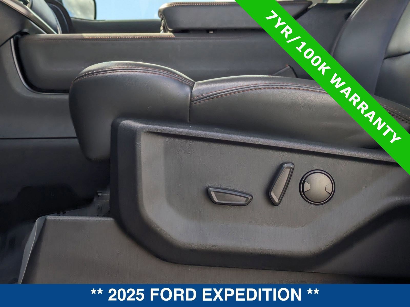 Certified 2025 Ford Expedition Active image 27